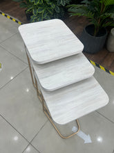 Load image into Gallery viewer, طقم طاولات تقديم مربعة للكنب