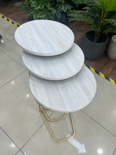 Load image into Gallery viewer, طقم تقديم للكنب ٣ طاولات دائرية