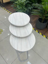 Load image into Gallery viewer, طقم تقديم للكنب ٣ طاولات دائرية