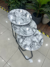 Load image into Gallery viewer, طقم تقديم للكنب ٣ طاولات دائرية