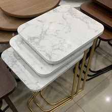 Load image into Gallery viewer, طقم طاولات تقديم مربعة للكنب