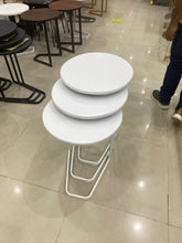 Load image into Gallery viewer, طقم تقديم للكنب ٣ طاولات دائرية