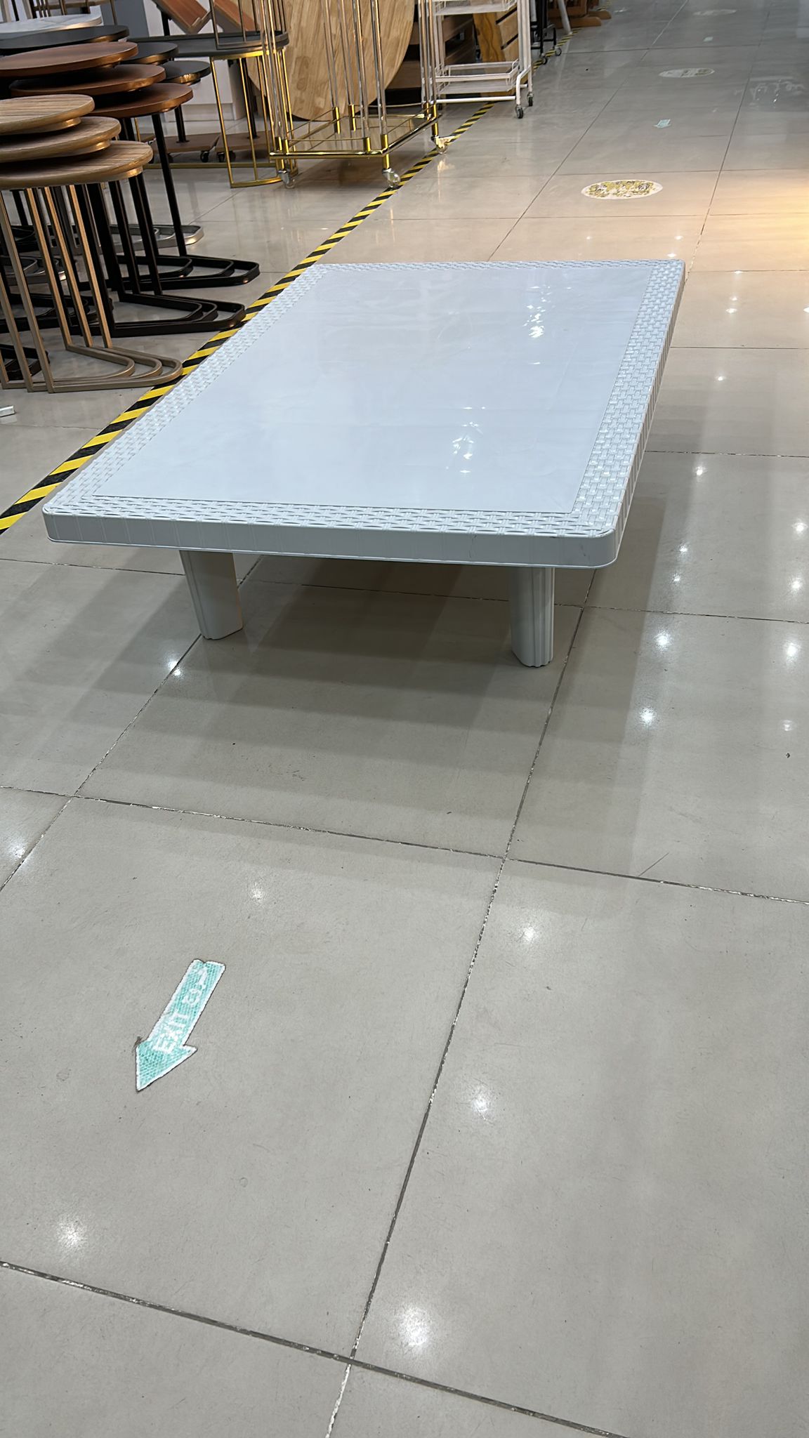 طبلية بلاستيك مستطيلة