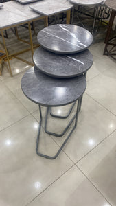 طاولة للكنب
